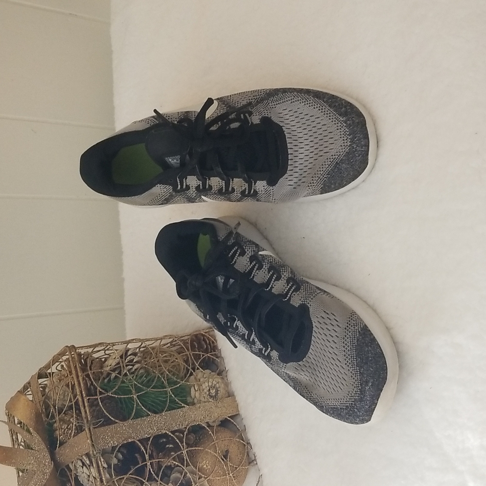 Nike Men shoes